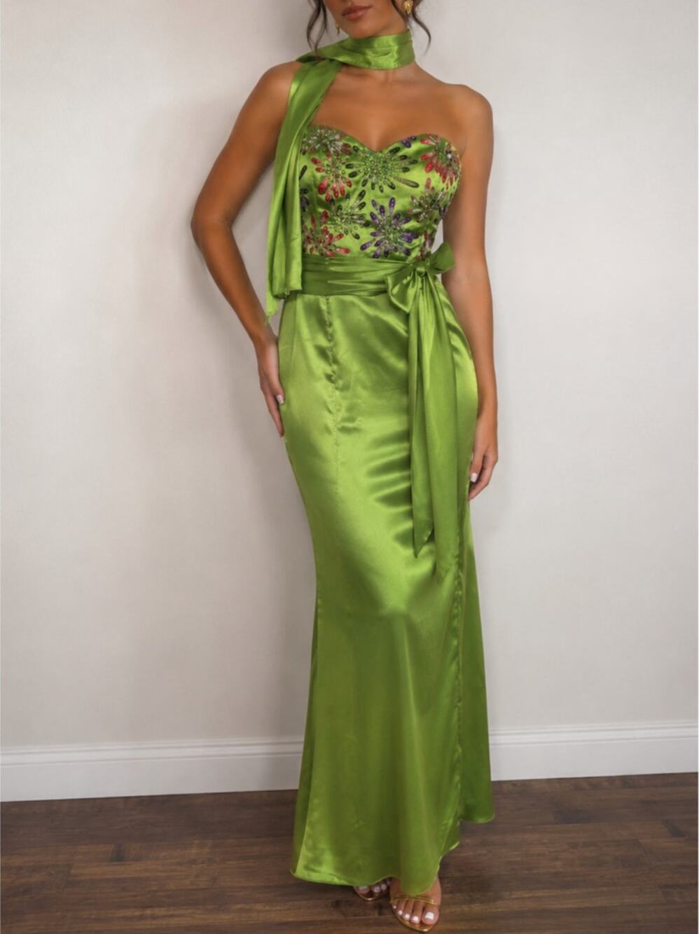 Terani Couture Vintage Y2K Beaded Satin Belted Gown Green Sz 8 Formal Fairy